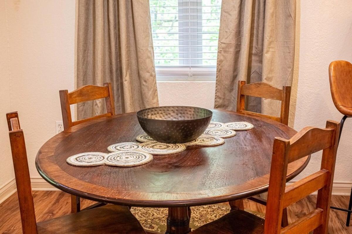 Cabin C In The Gatlinburg Art & Craft Community Bagian luar foto