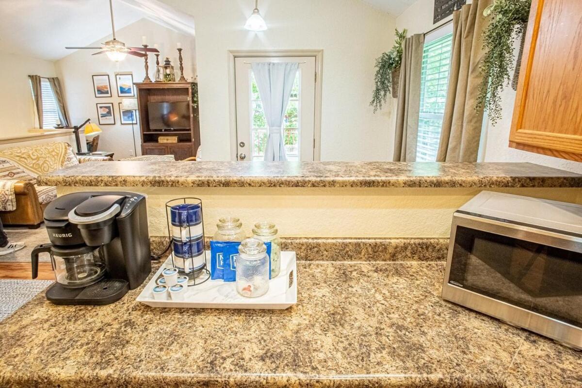 Cabin C In The Gatlinburg Art & Craft Community Bagian luar foto